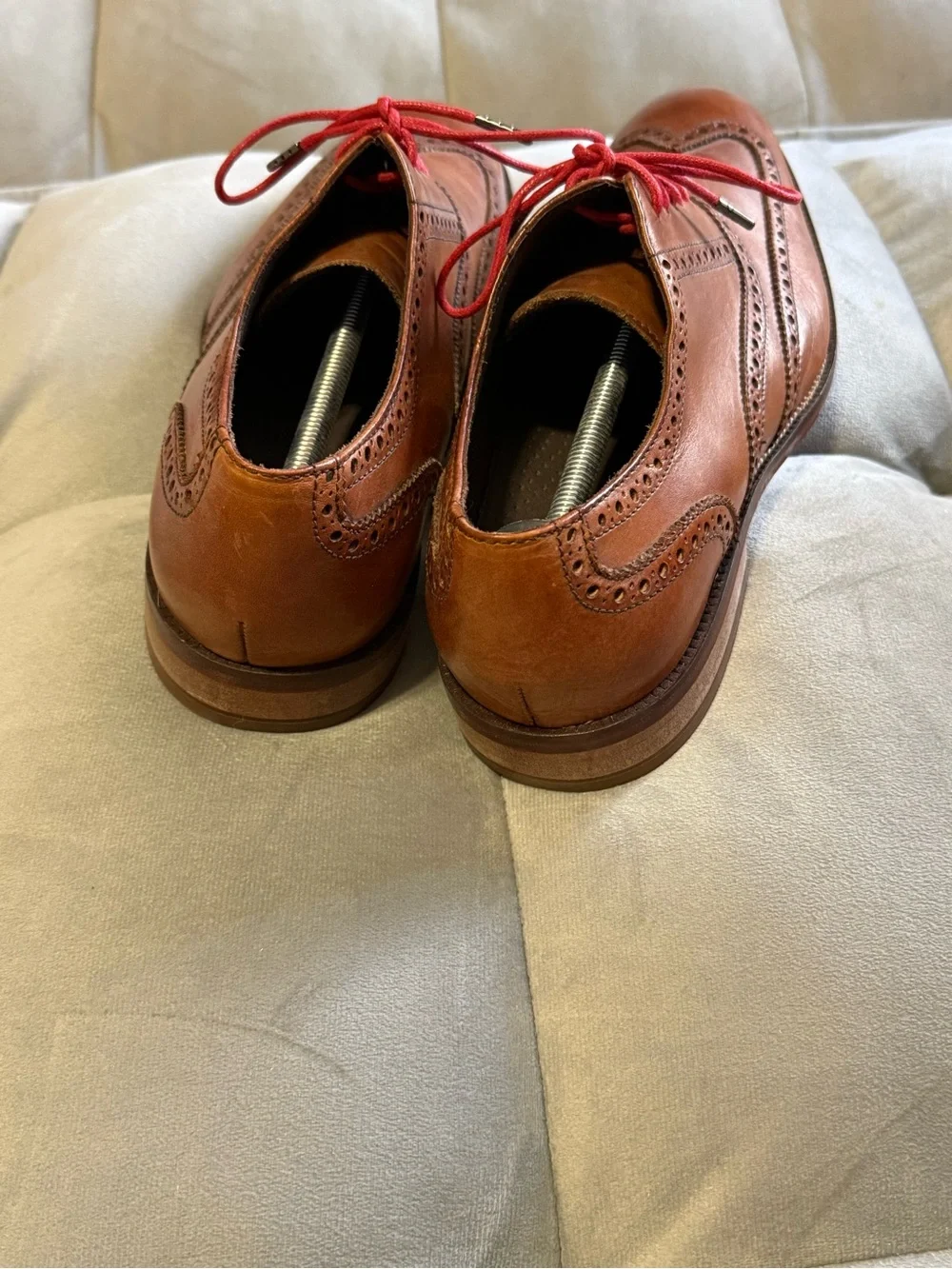 Cole Haan men’s brown wingtip dress shoes sz11